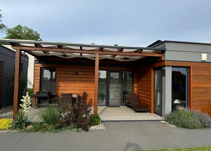 Cisza Bungalows Village / Blisko Natury