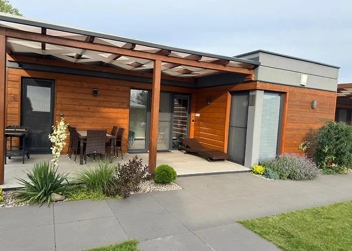 Cisza Bungalows Village / Blisko Natury